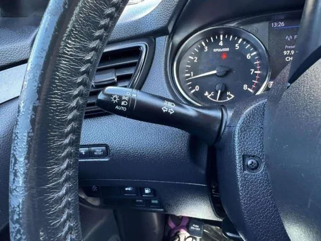 Nissan Rogue photo 24