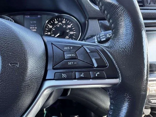 Nissan Rogue photo 26