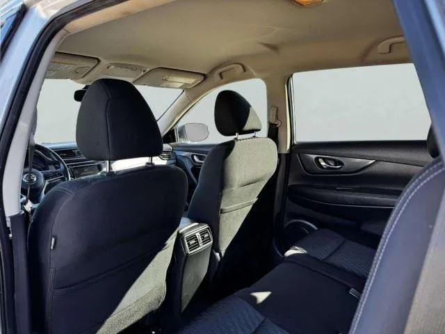 Nissan Rogue photo 35