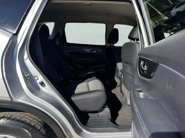 Nissan Rogue photo 41