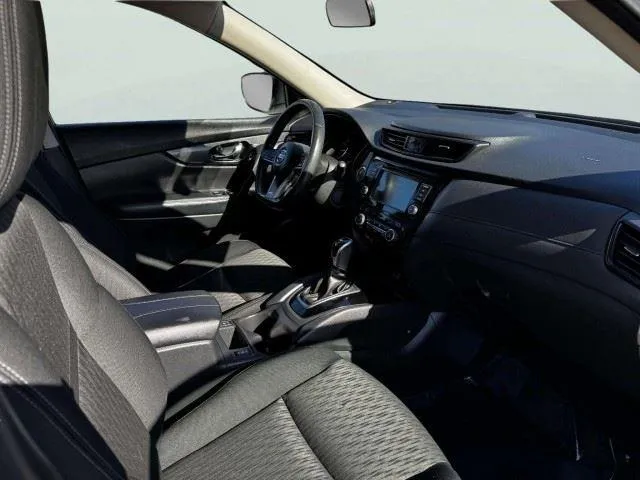 Nissan Rogue photo 48