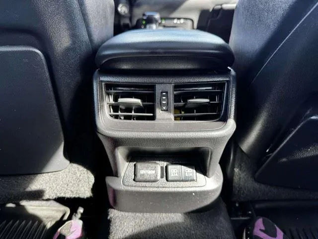 Lexus ES photo 38