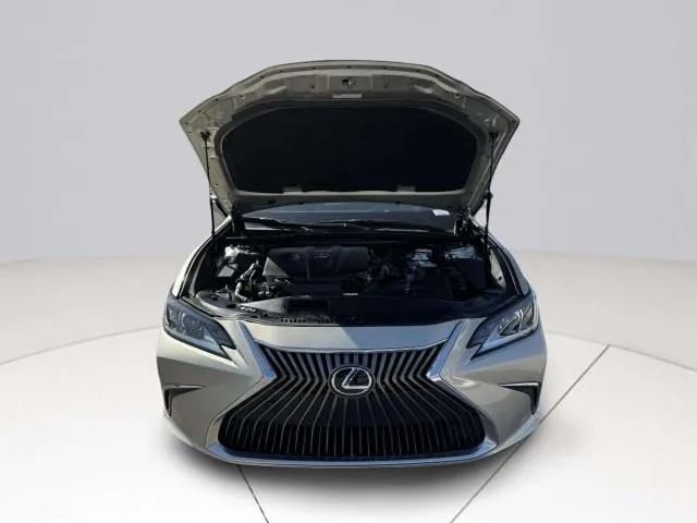 Lexus ES photo 58
