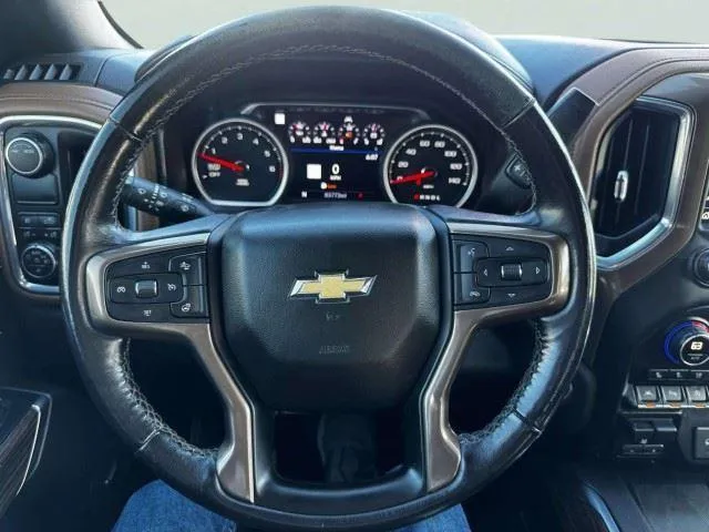 Chevrolet Silverado photo 30