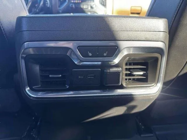 Chevrolet Silverado photo 48