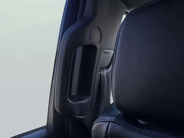 Chevrolet Silverado photo 52