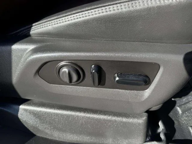Chevrolet Silverado photo 63