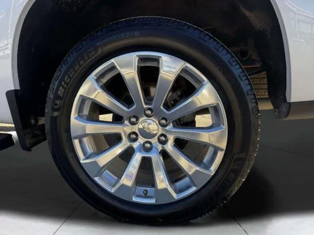 Chevrolet Silverado photo 68