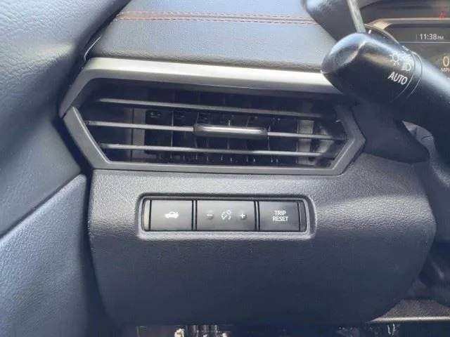 Nissan Altima photo 24