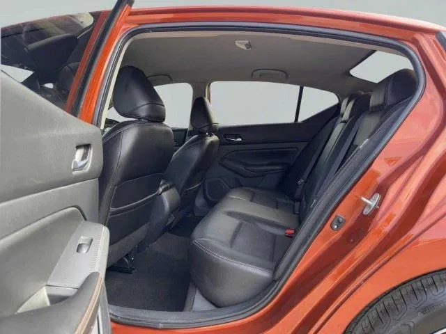 Nissan Altima photo 34