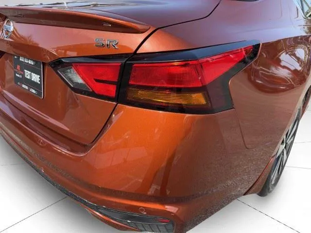 Nissan Altima photo 17