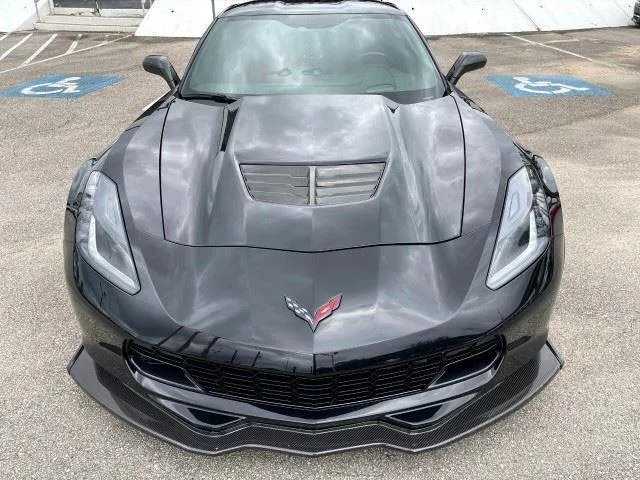 Chevrolet Corvette photo 10