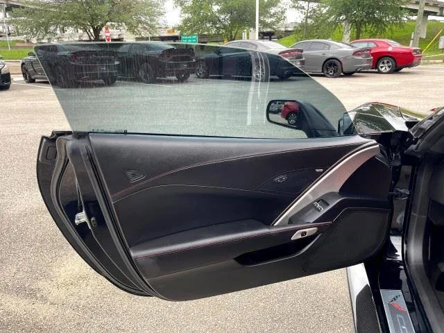 Chevrolet Corvette photo 23