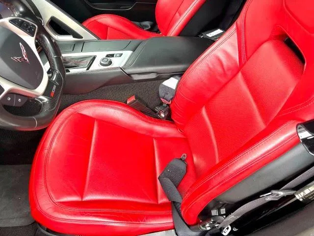 Chevrolet Corvette photo 25
