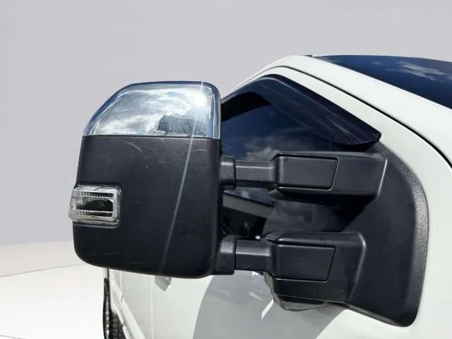 Ford F-250 photo 10