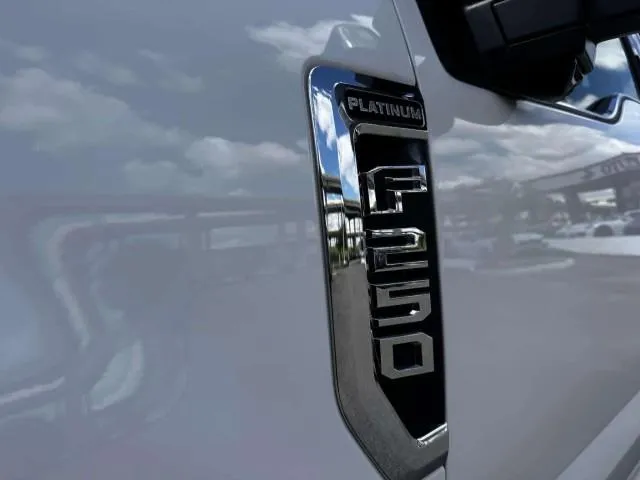 Ford F-250 photo 15