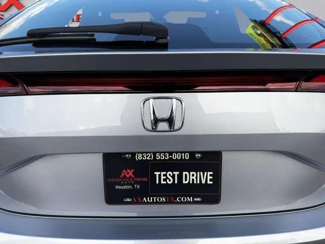 Honda Civic photo 18