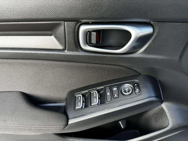 Honda Civic photo 20