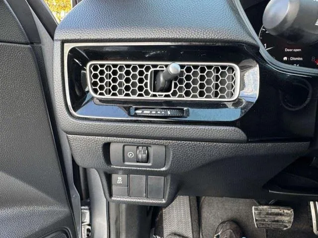 Honda Civic photo 23
