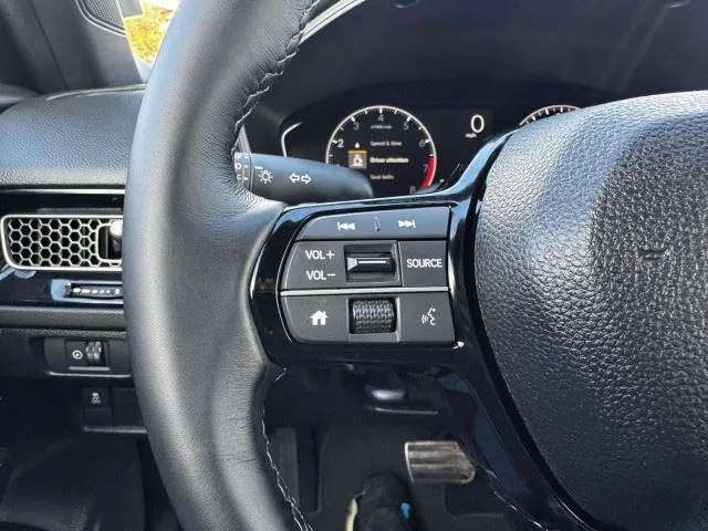 Honda Civic photo 28