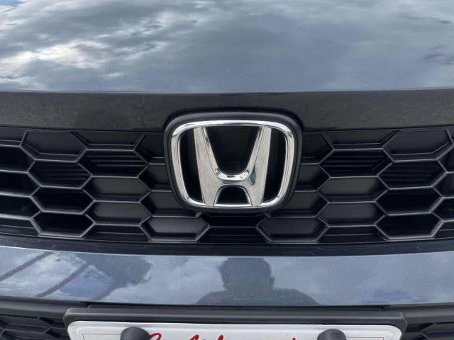 Honda Civic photo 12