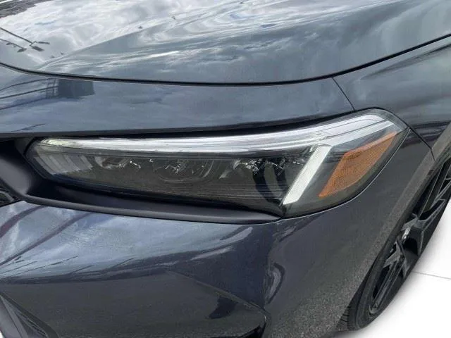 Honda Civic photo 13