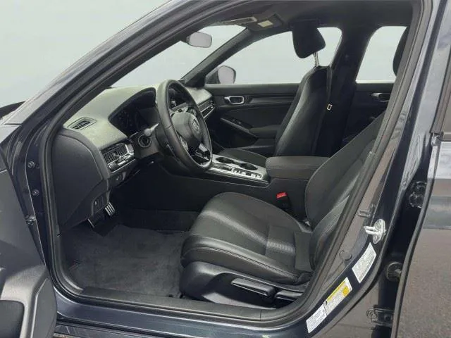 Honda Civic photo 17