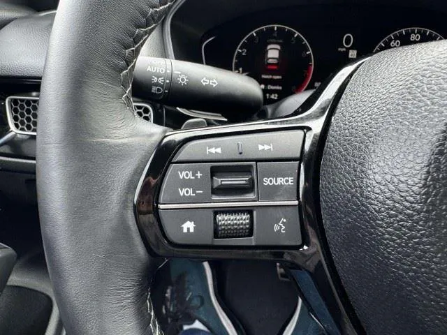 Honda Civic photo 27
