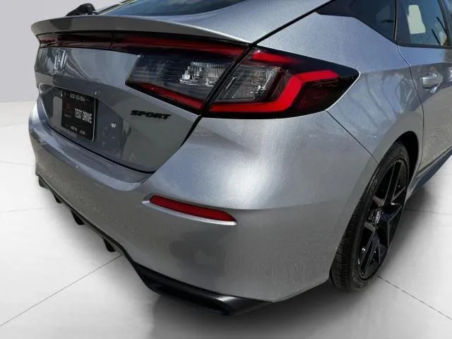 Honda Civic photo 16