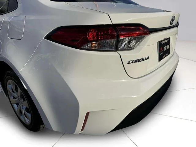 Toyota Corolla photo 16