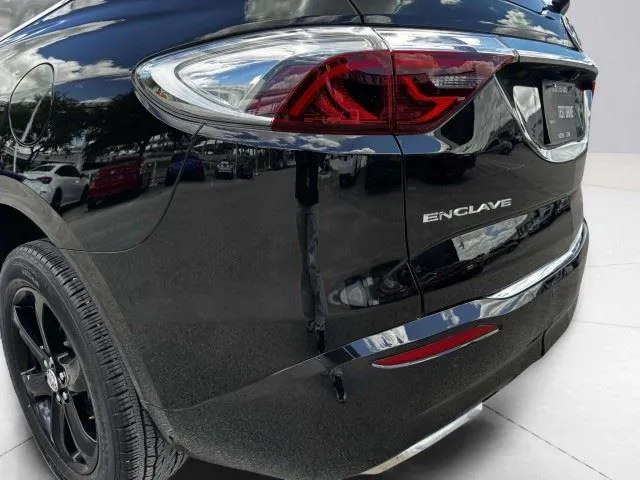 Buick Enclave photo 15