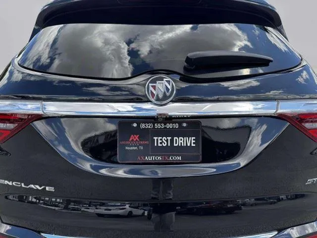 Buick Enclave photo 17