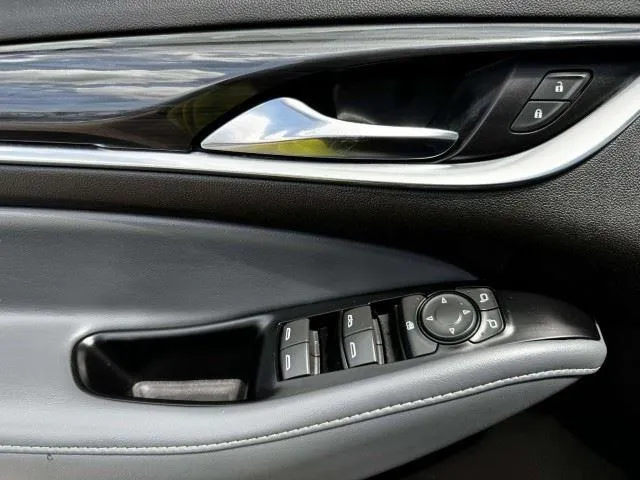 Buick Enclave photo 20