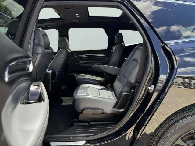 Buick Enclave photo 33