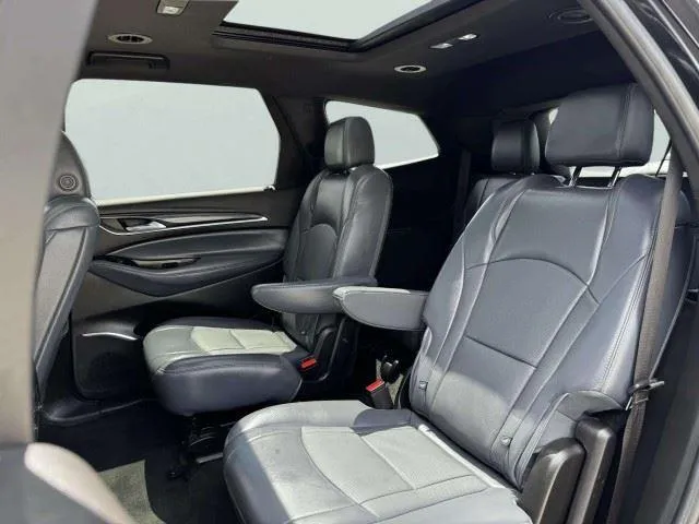 Buick Enclave photo 35