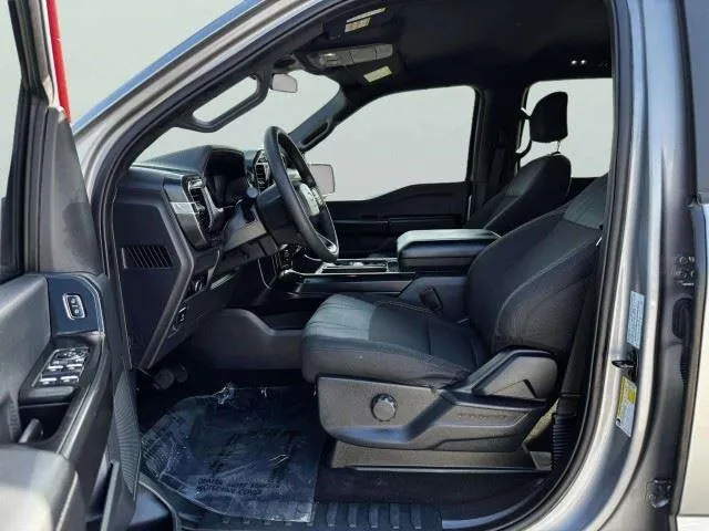 Ford F-150 photo 19