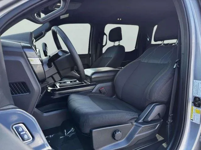 Ford F-150 photo 22