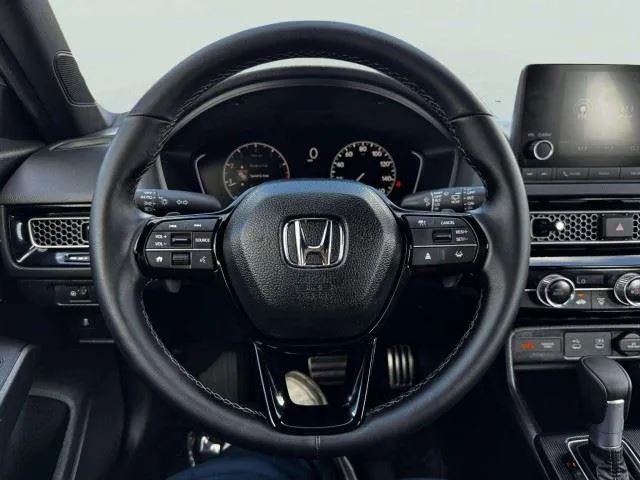 Honda Civic photo 28