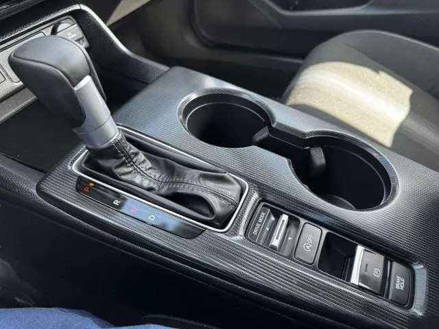 Honda Civic photo 31