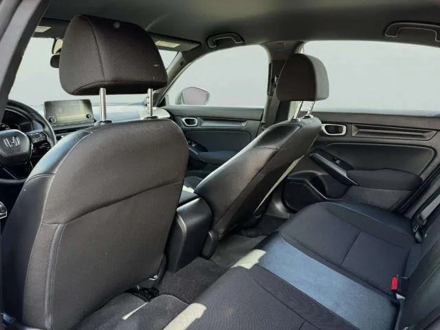 Honda Civic photo 35