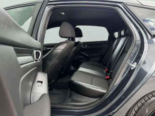 Honda Civic photo 31