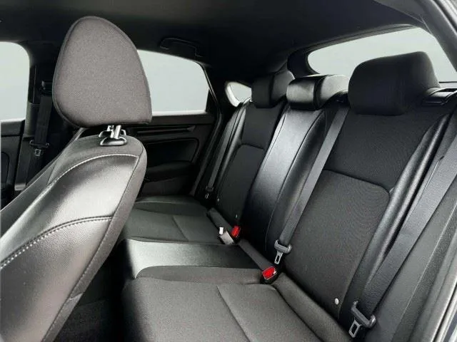 Honda Civic photo 33