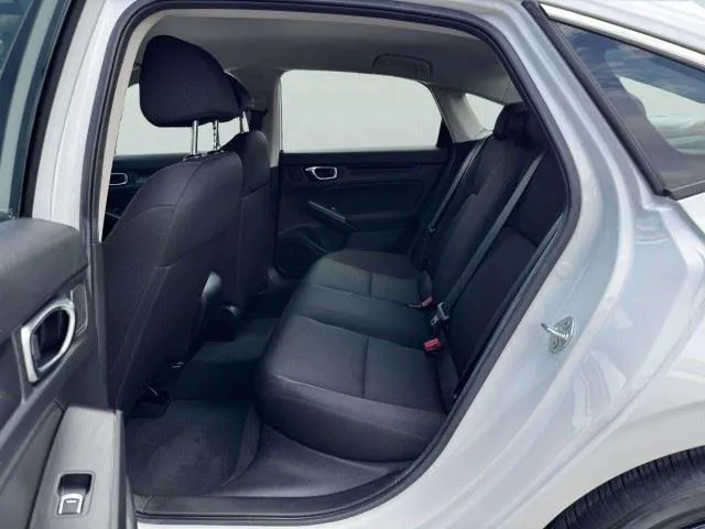 Honda Civic photo 31