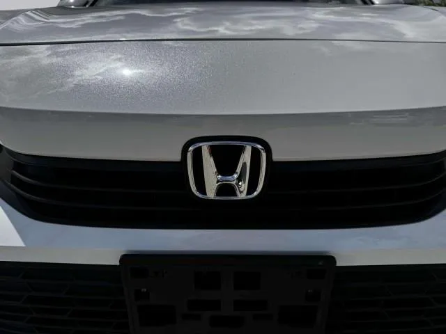 Honda Civic photo 13