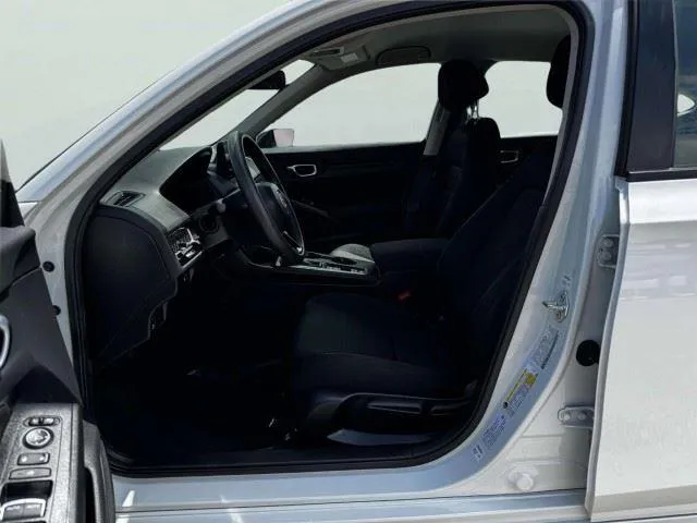 Honda Civic photo 18