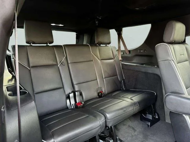 Cadillac Escalade ESV photo 46