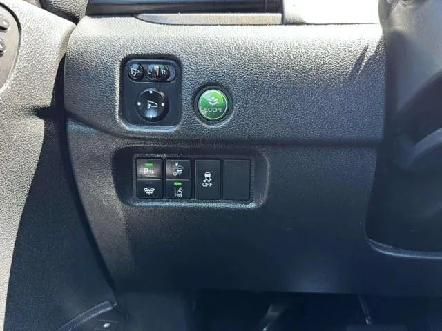 Honda Passport photo 22
