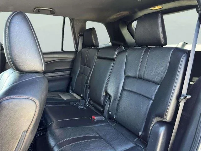 Honda Passport photo 35