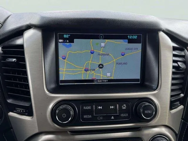 GMC Yukon XL photo 33