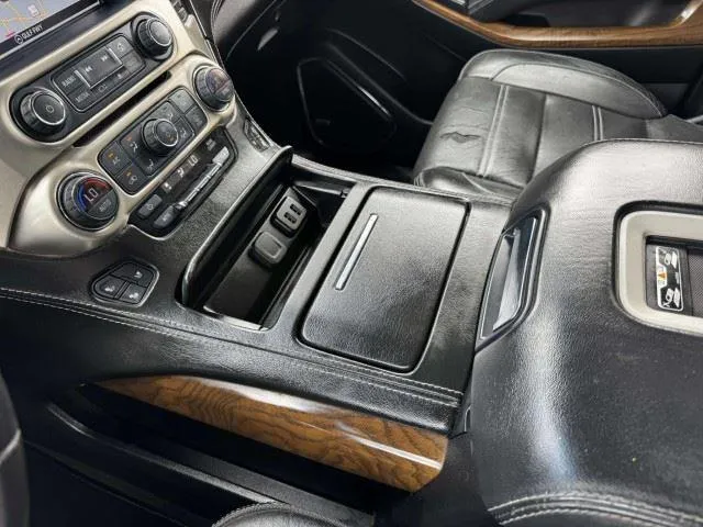 GMC Yukon XL photo 36
